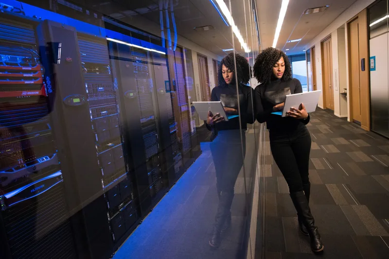 Cloudflare Global Edge Network Topology and High-Availability Cloud Hosting Showcase